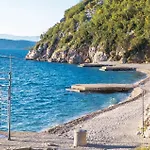 1 Bedroom Lovely In