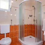 1 Bedroom Lovely In 드라말리